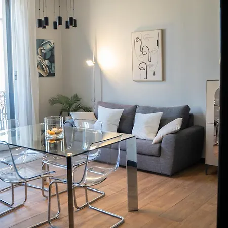 Duomo, La Residenza Isabella - Via Pantano House Appartement Milaan